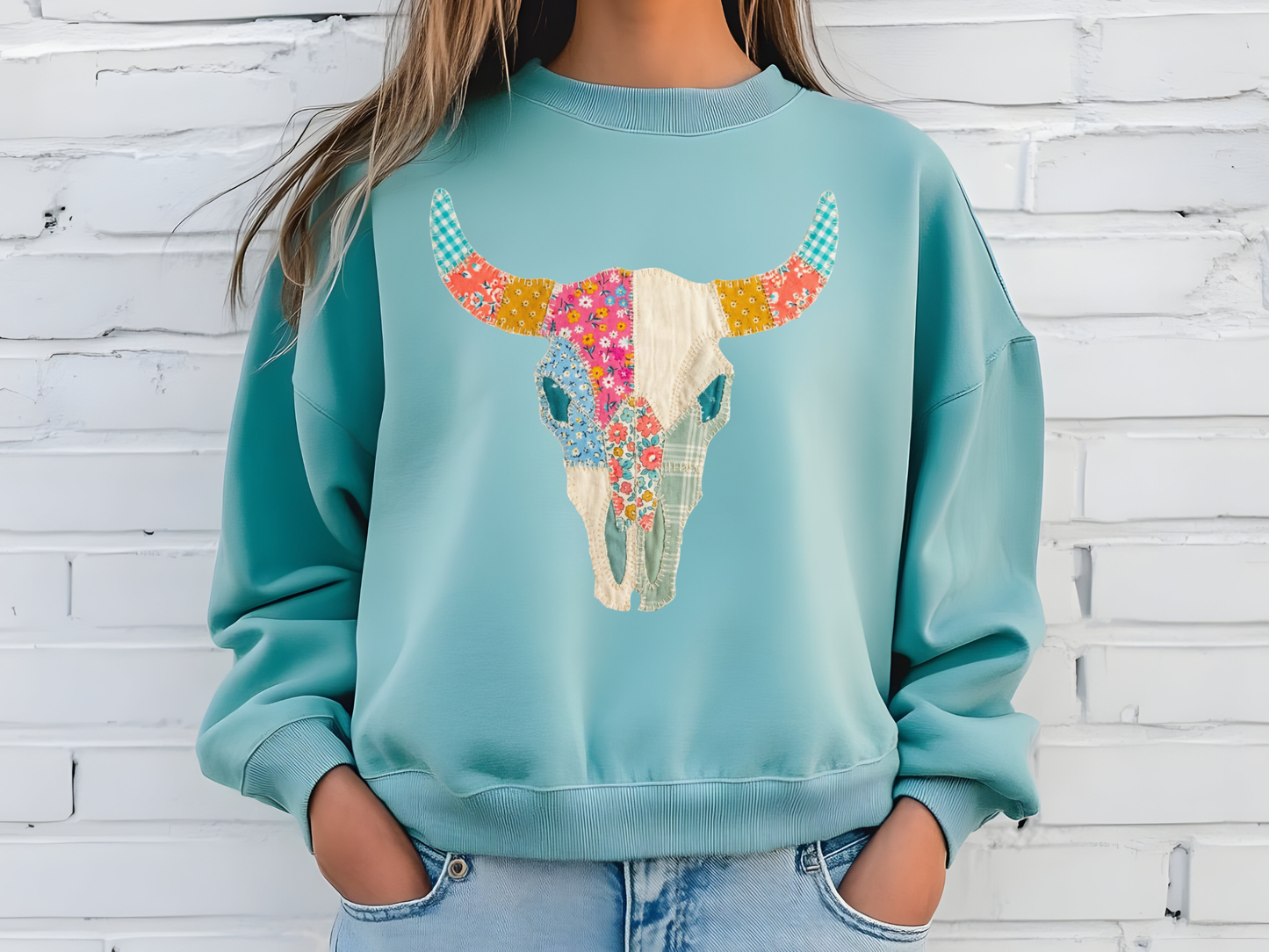 Patch Cow Skull Sweatshirt